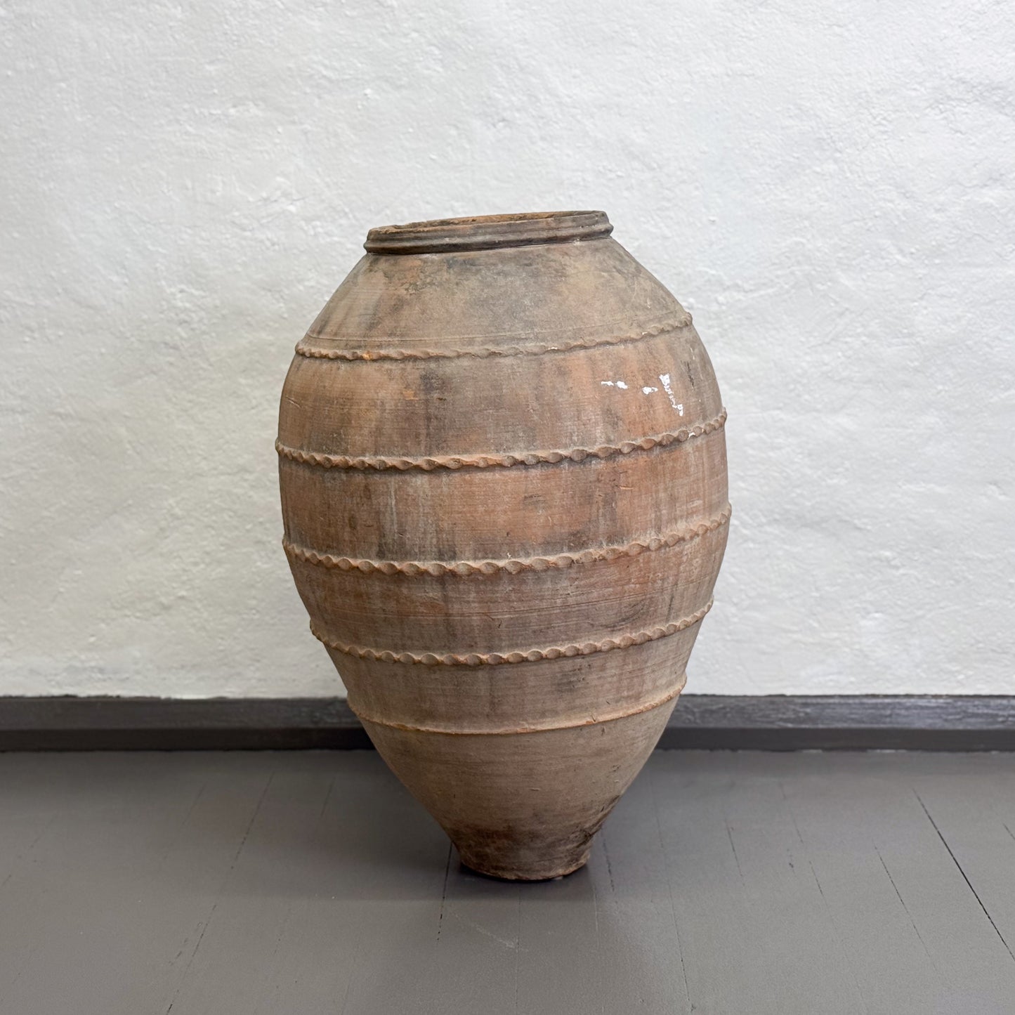 Large Vintage Odemis Pot