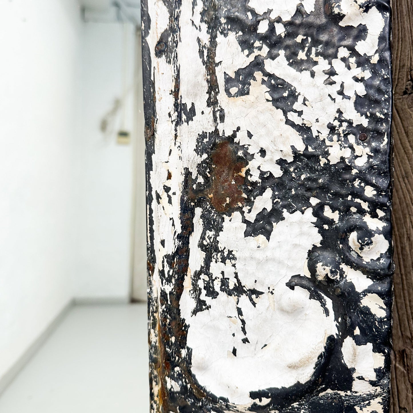 Pressed Ceiling Mirror