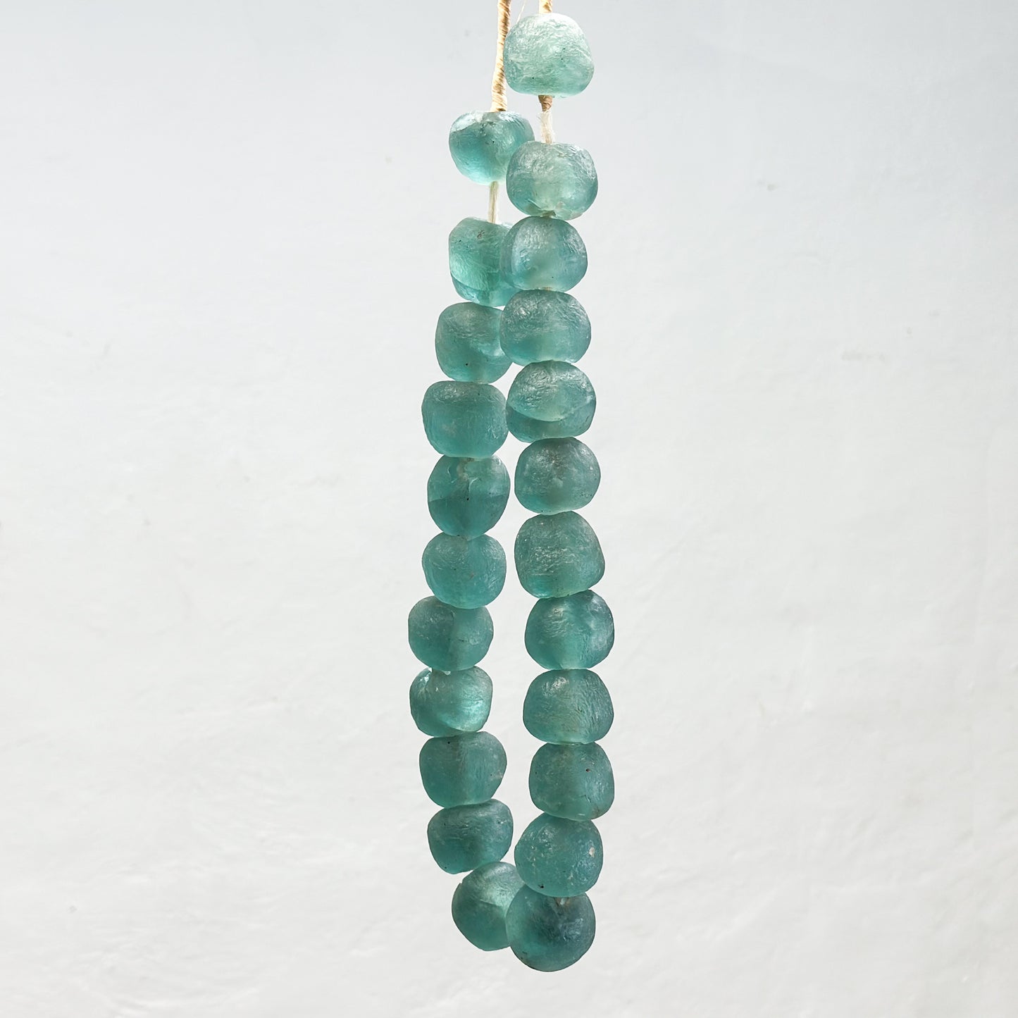 Recycled-Glass-Trade-Beads-Ghana-Africa-African-Turquoise