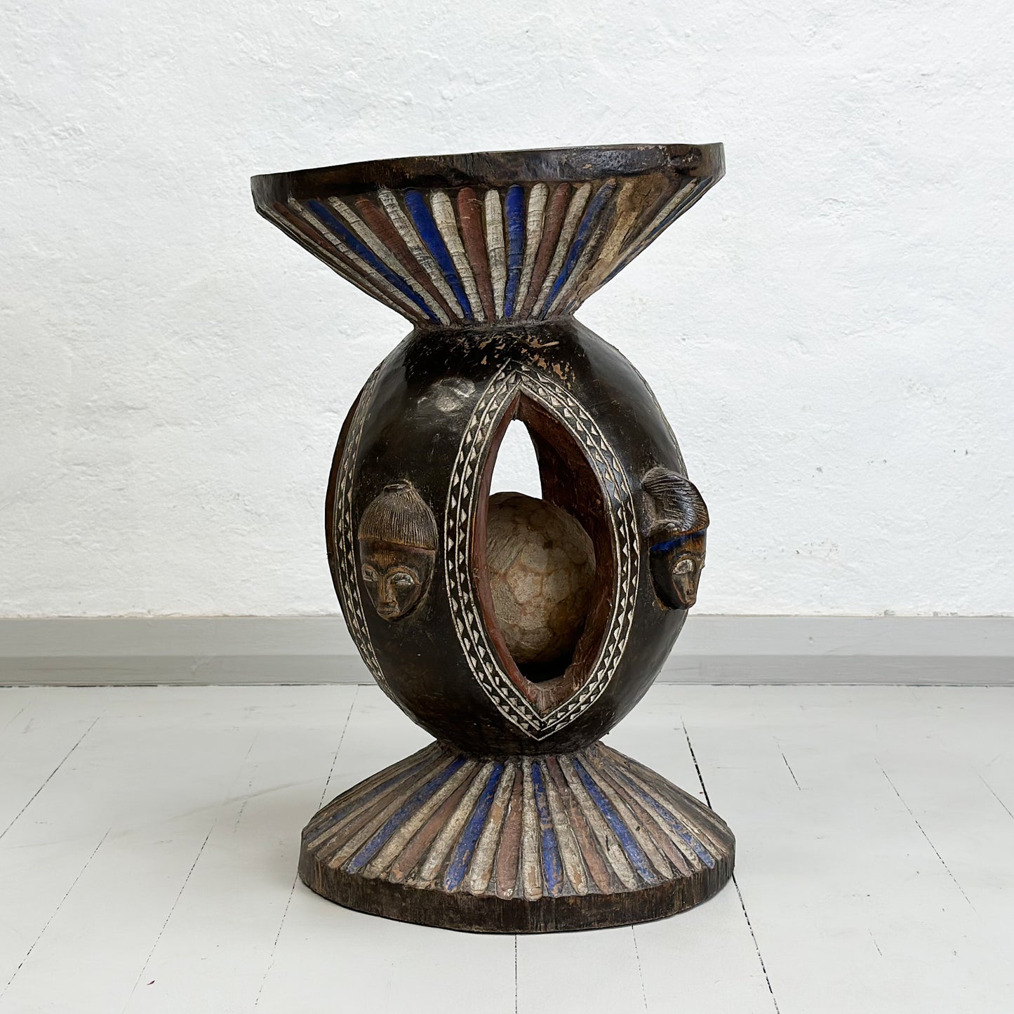Vintage Baule Stool with Sphere - Ivory Coast