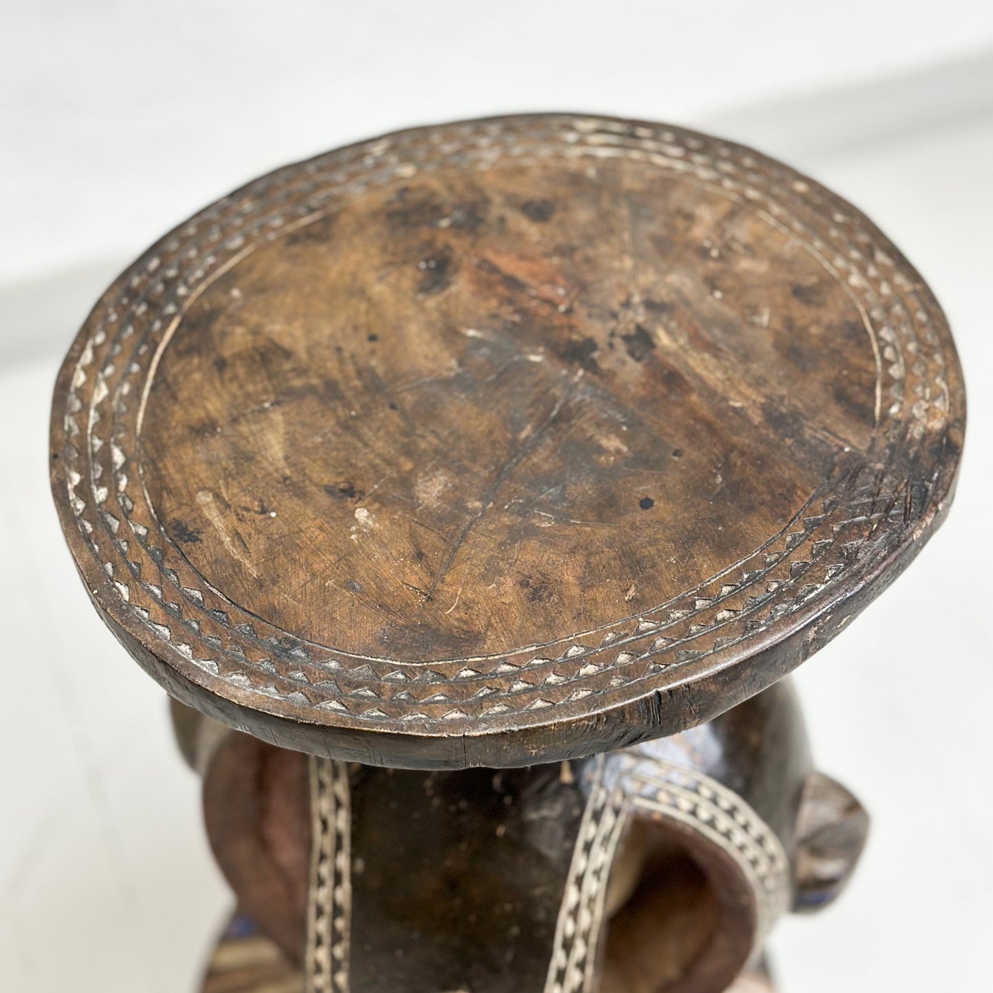 Vintage Baule Stool with Sphere - Ivory Coast