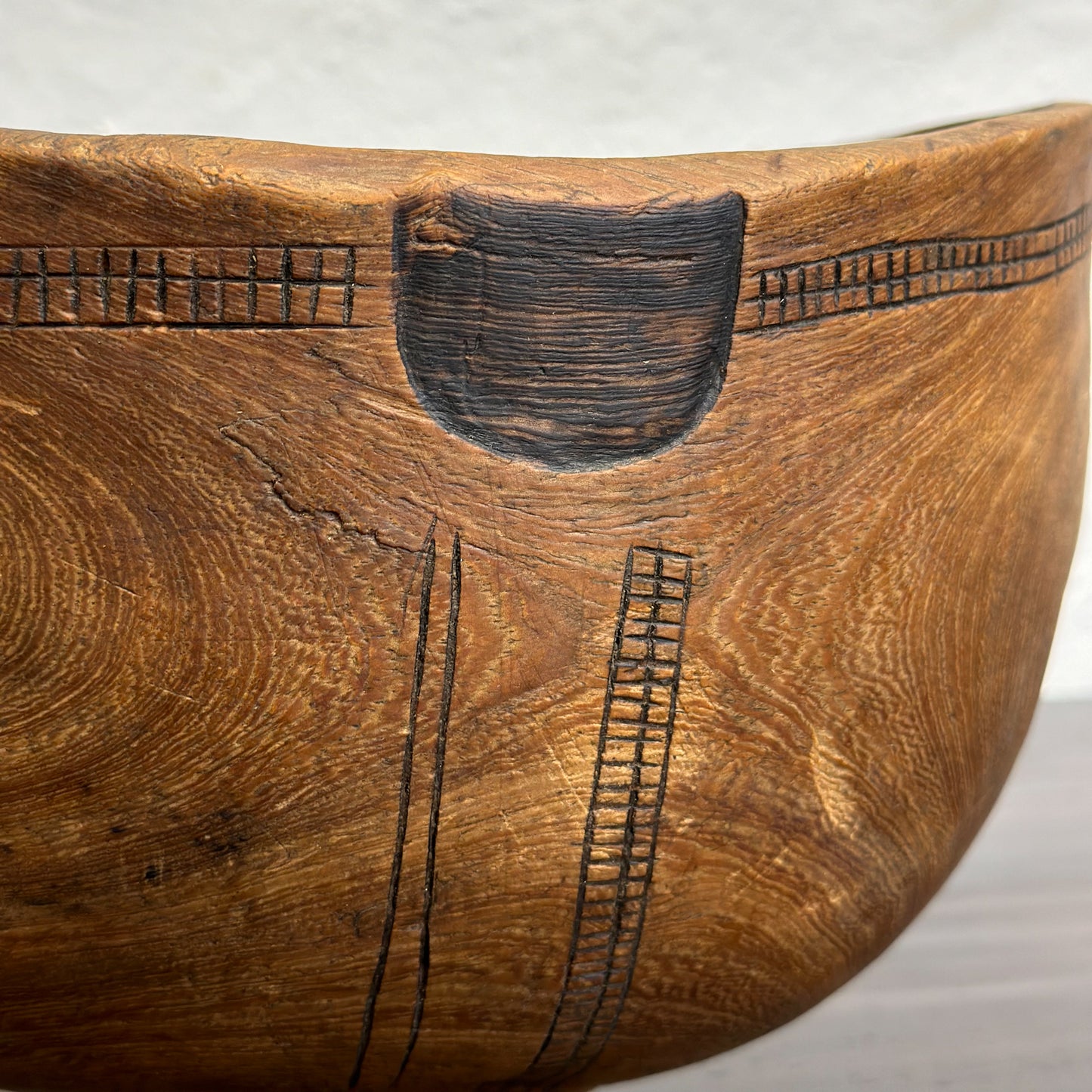 Turkana Bowl with Stand - Kenya