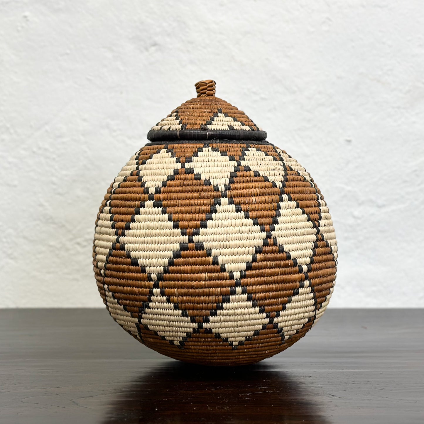 Round Zulu Basket with Lid- South Africa