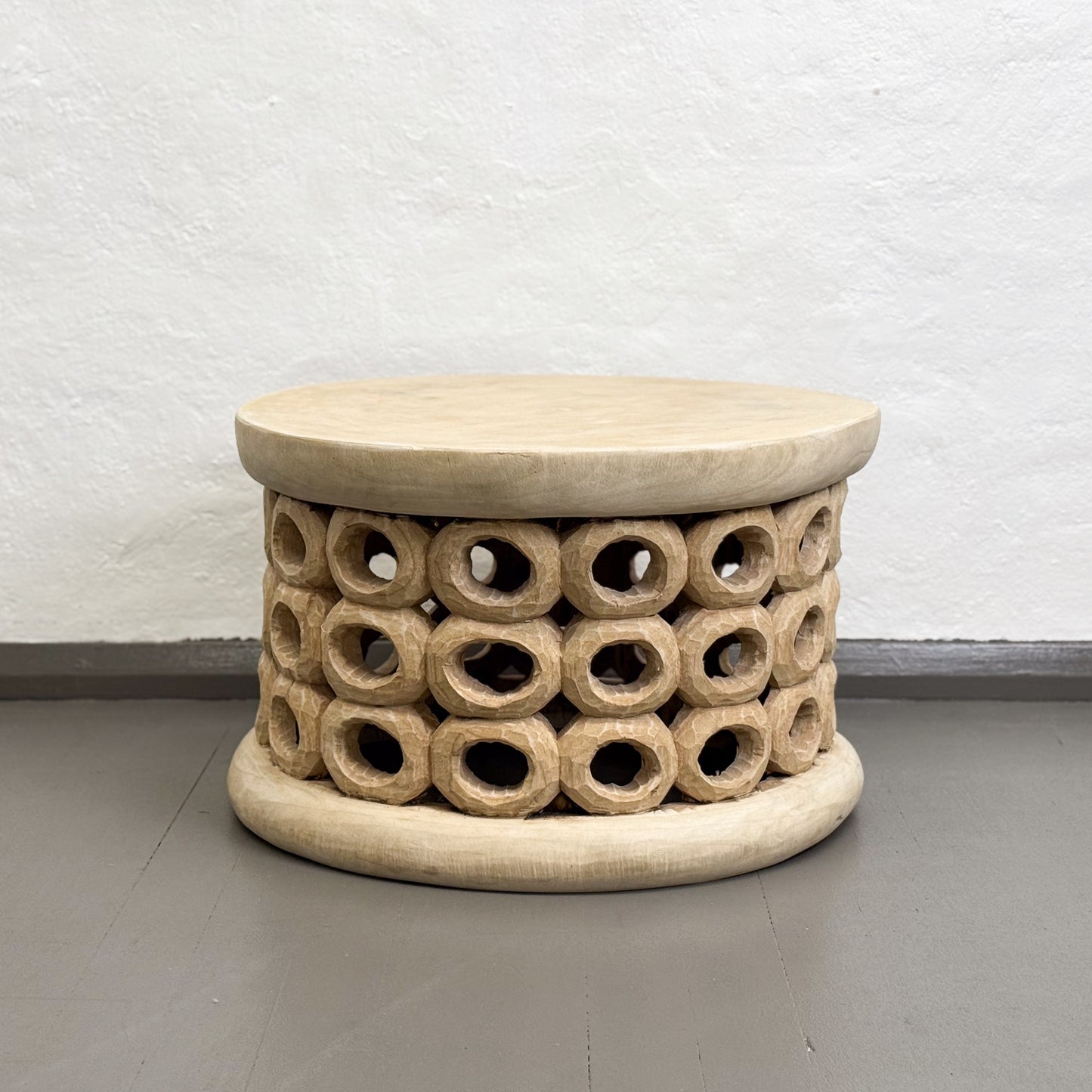 Natural Donut Stool - Cameroon
