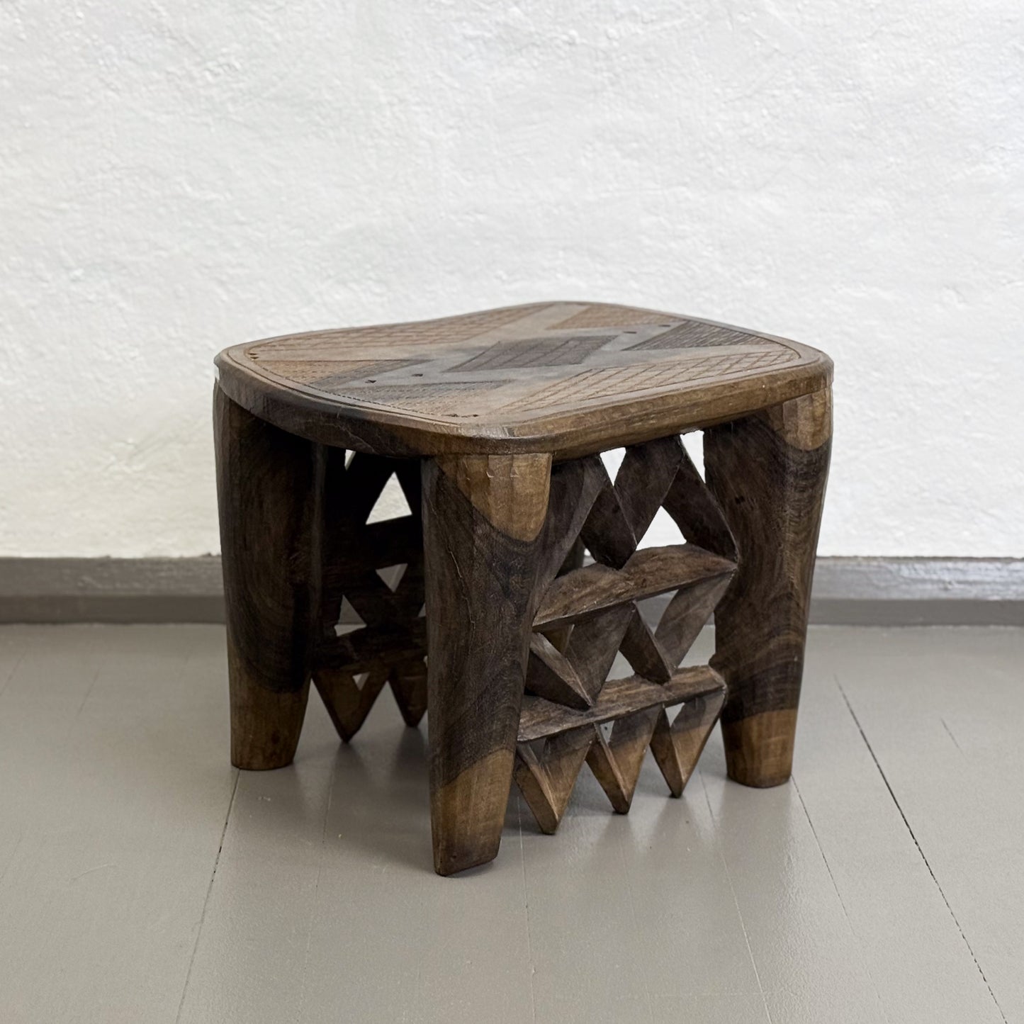 Nupe Table - Nigeria