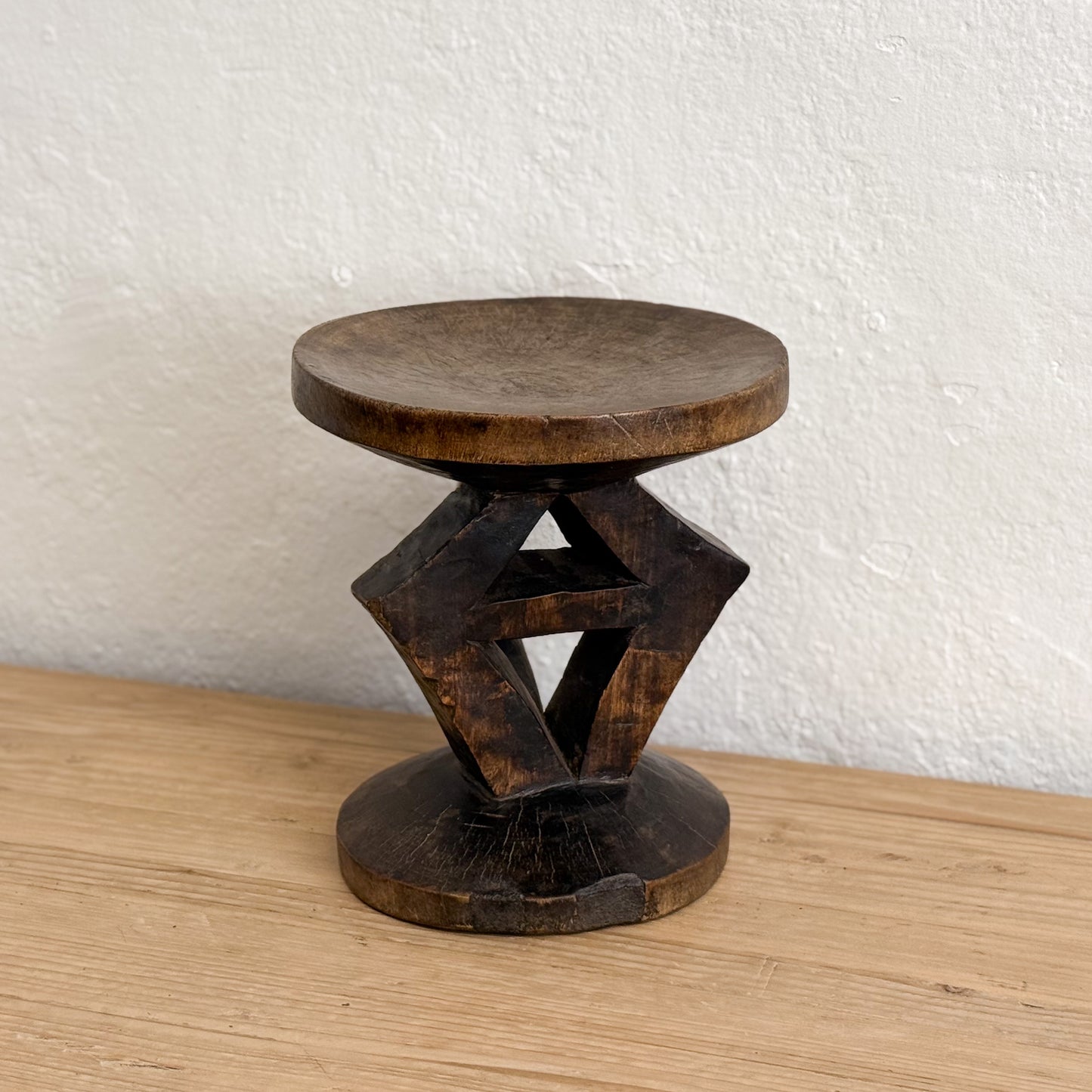 Tonga Stool XXXII - Zimbabwe