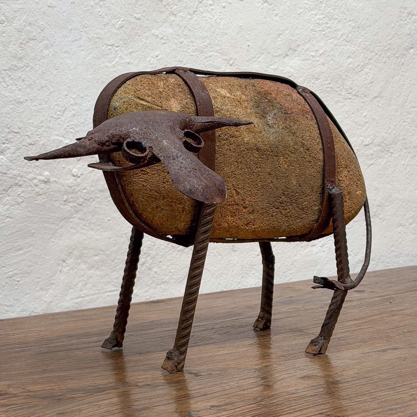 Medium Stone Cow - Zimbabwe