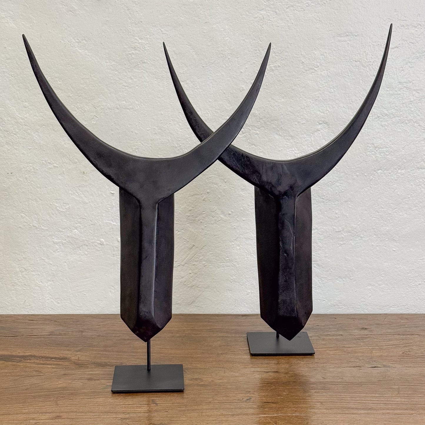 Swazi Bull Head - Black