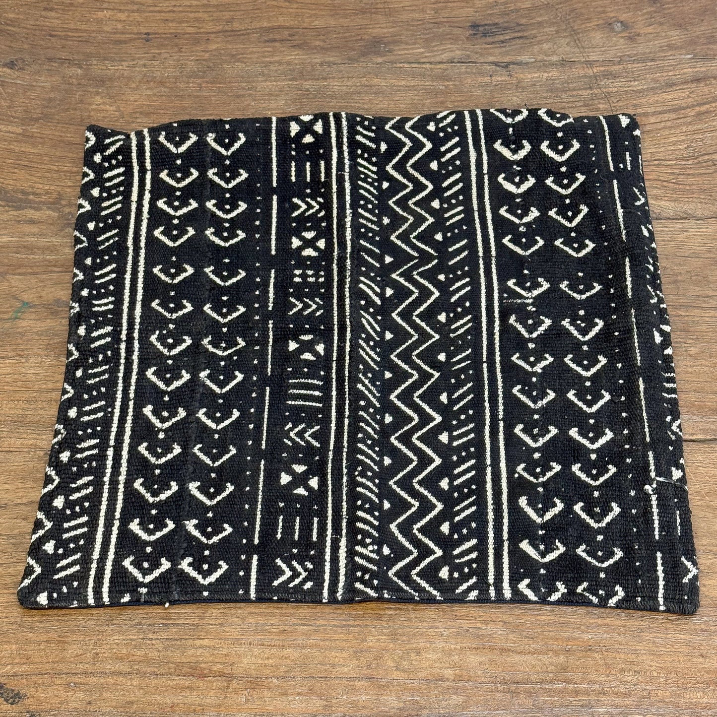 Salu Mud Cloth Cushion Cover