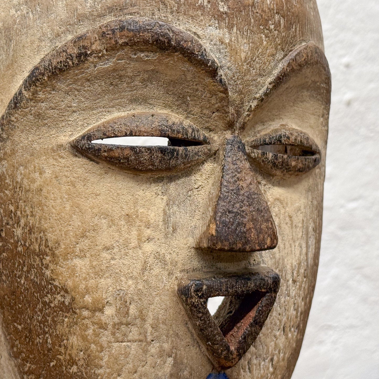 Lega Mask II - DRC