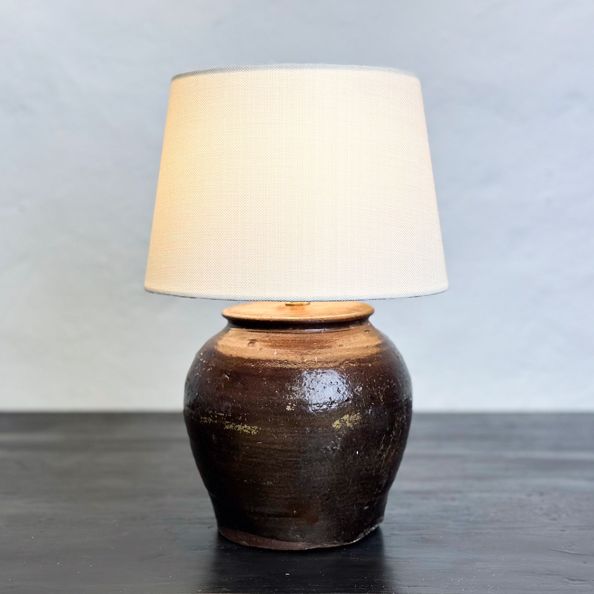 Terracotta lamp store base