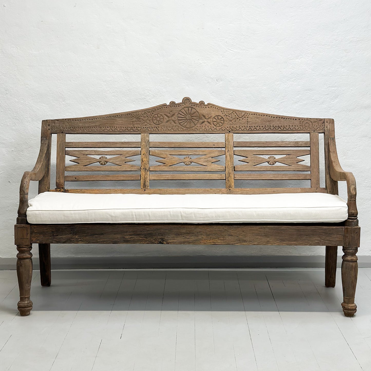 Vintage Javanese Teak Daybed