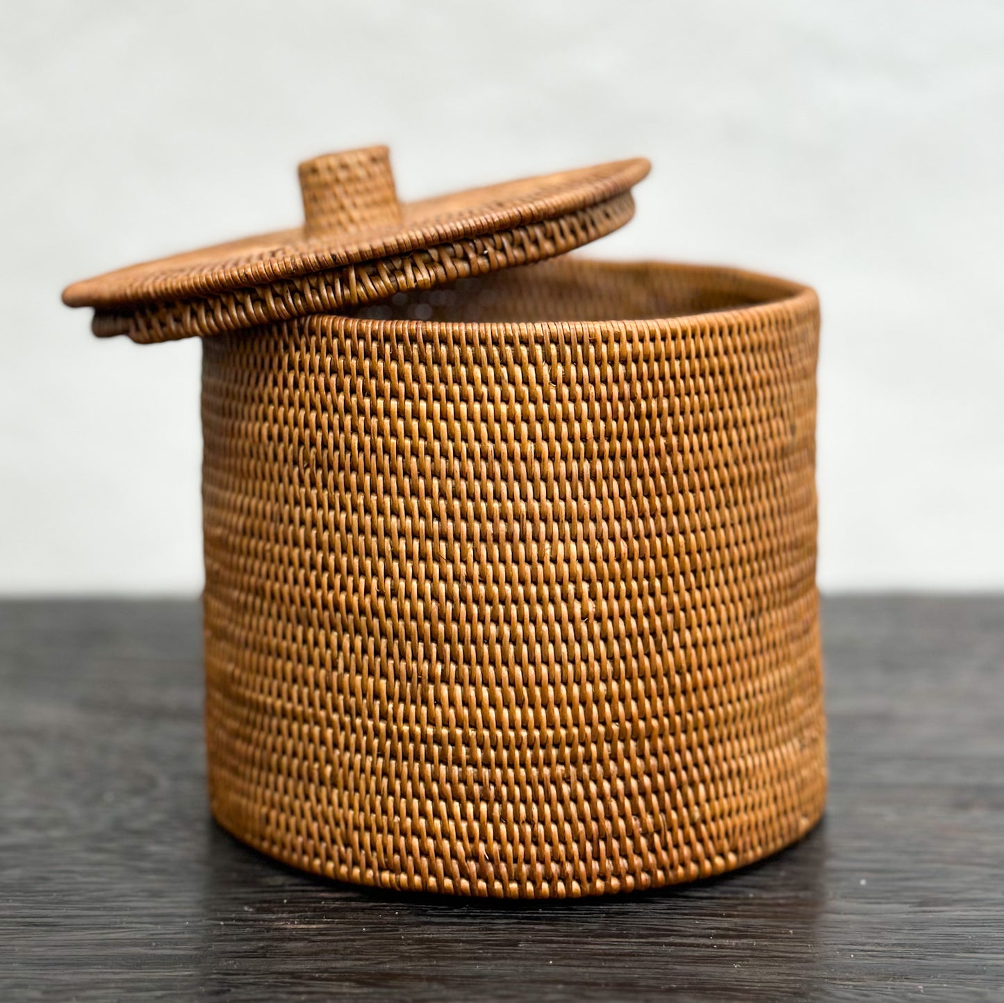 Small Round Atta Storage Basket with Lid