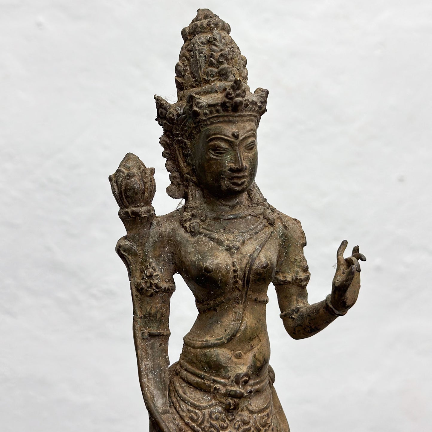 Bronze Dewi Tara Statue