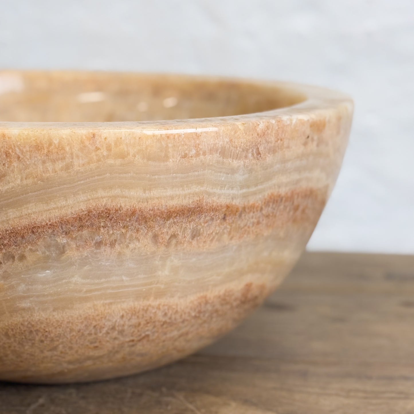Round Onyx Basin V