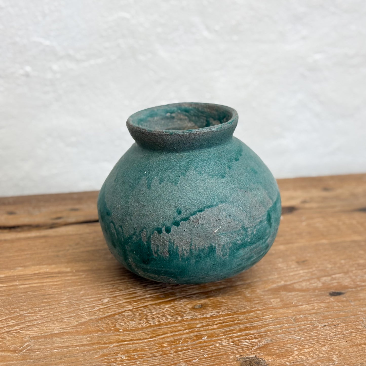 Round Crackle Glaze Pot I