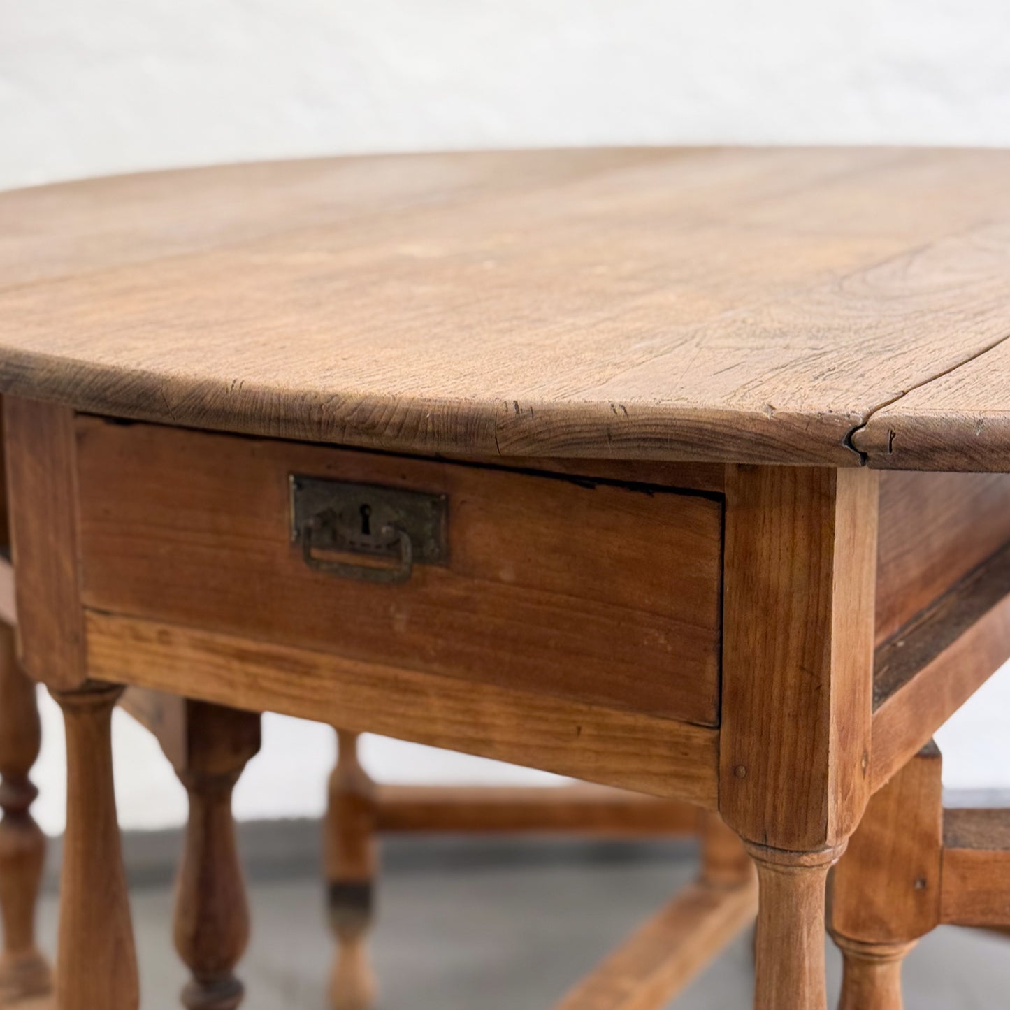 Round Vintage Folding Table