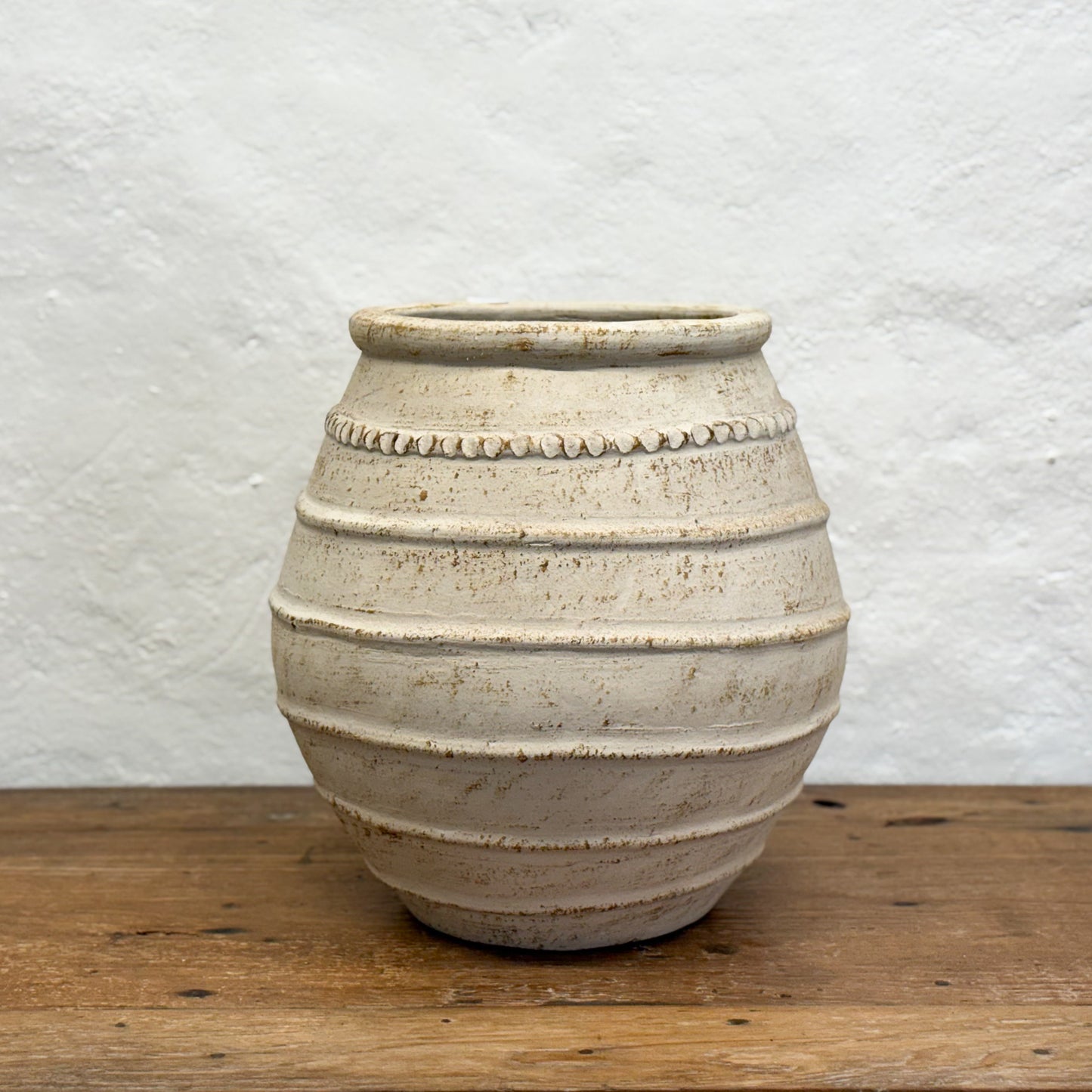 Dagar Style Pot
