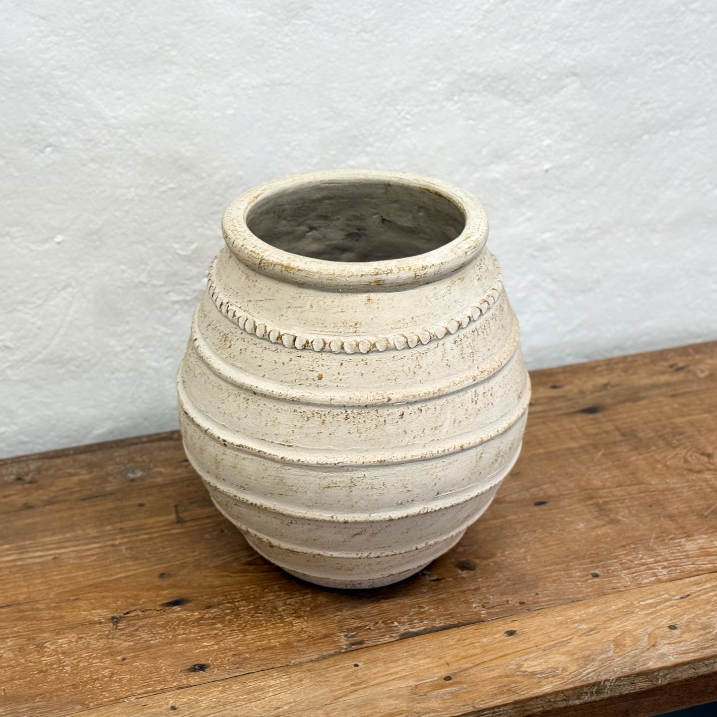 Dagar Style Pot