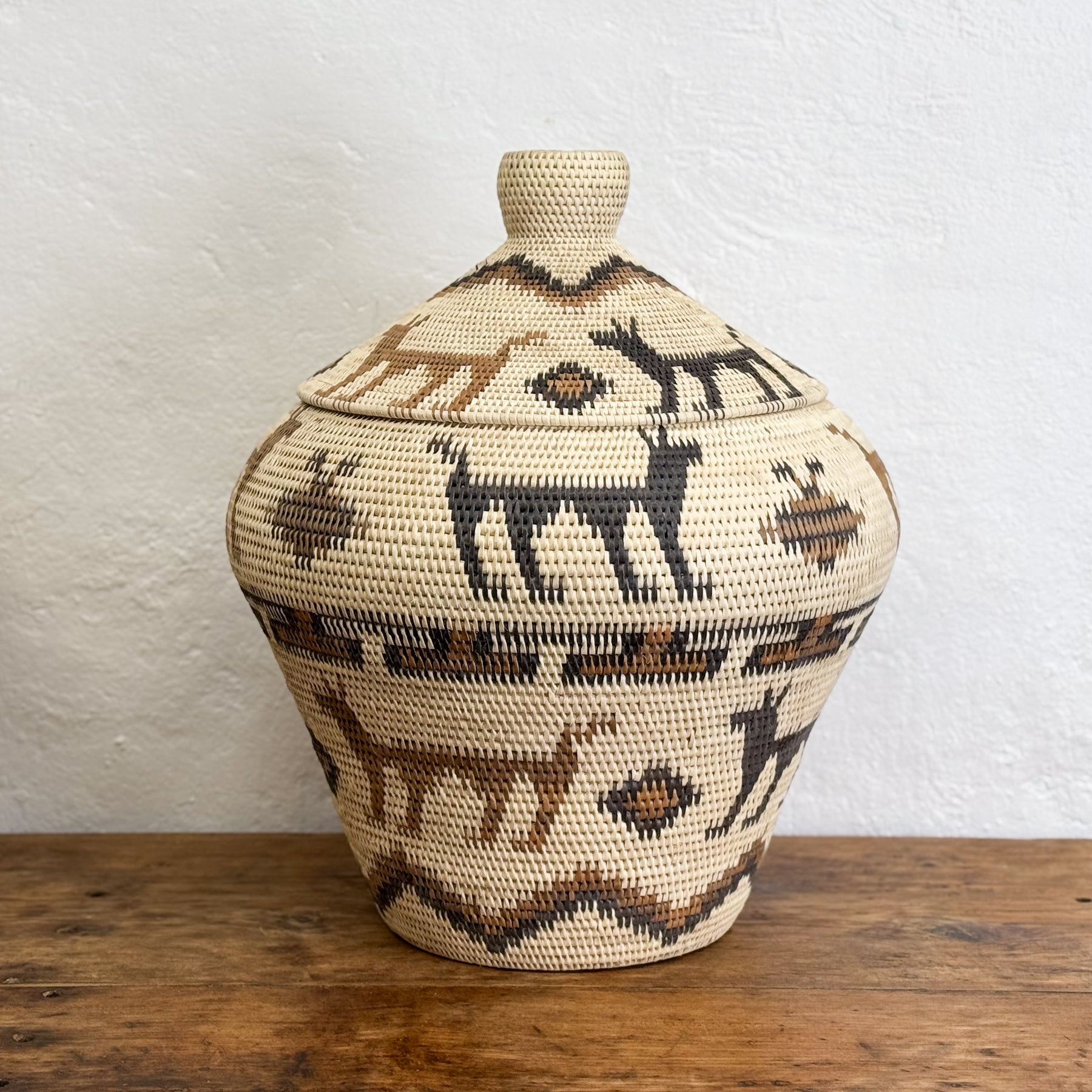 Pictorial Lidded Bali Basket