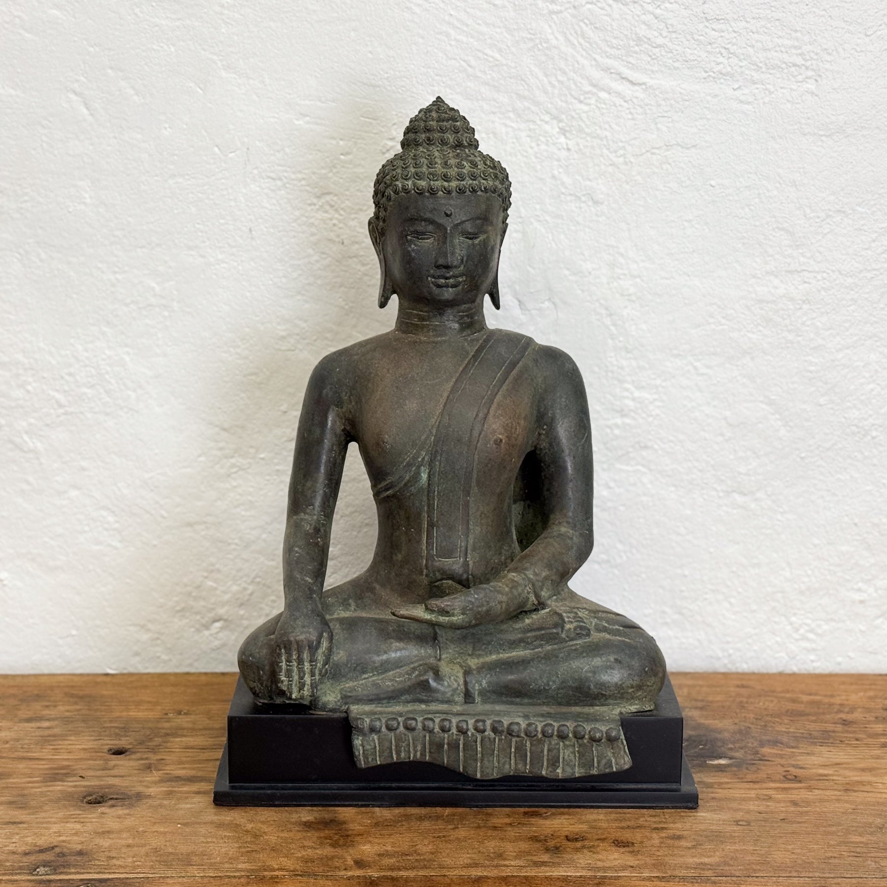 Bronze Sitting Buddha