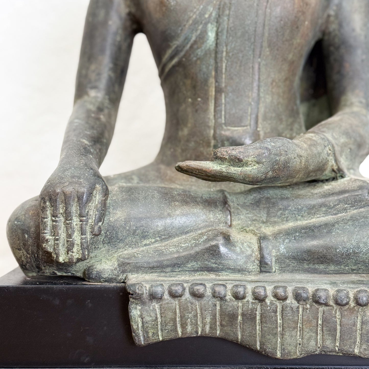 Bronze Sitting Buddha