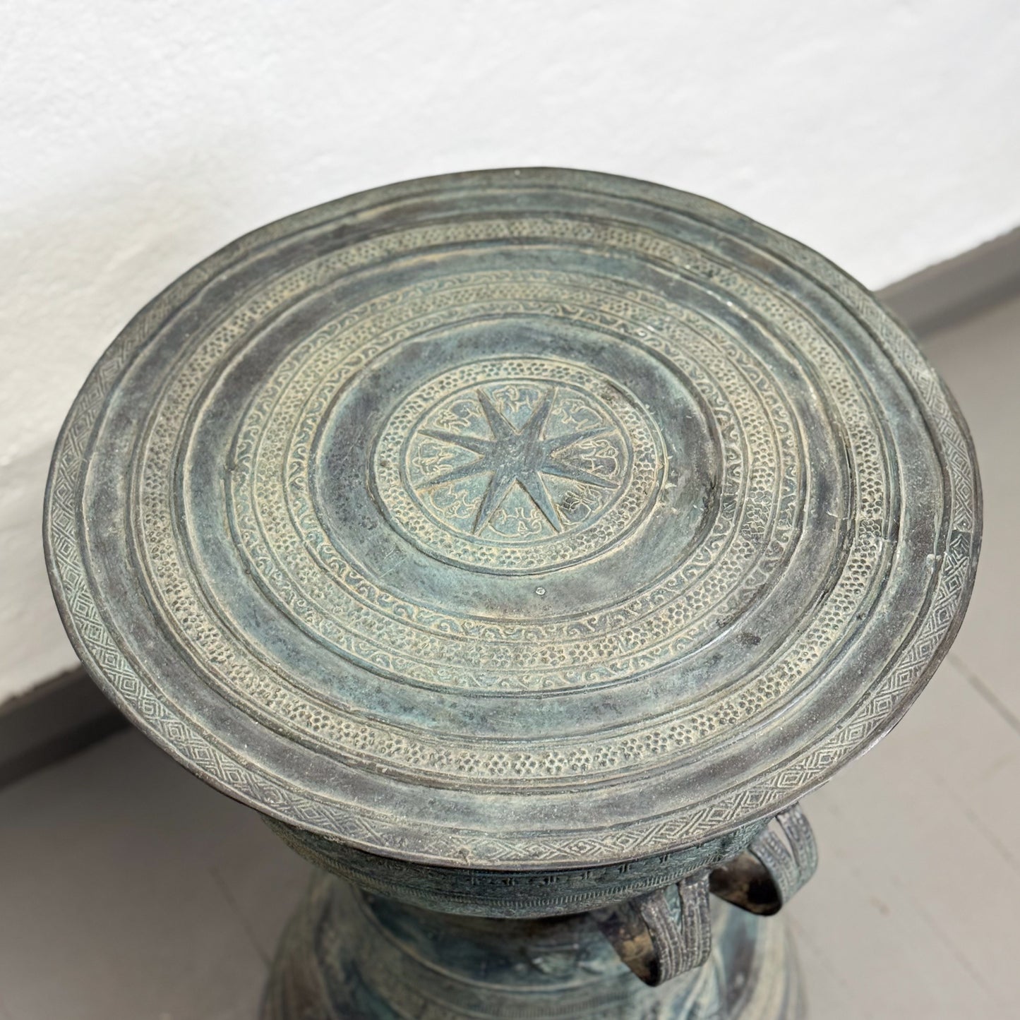 Bronze Rain Drum with Leaf Pattern