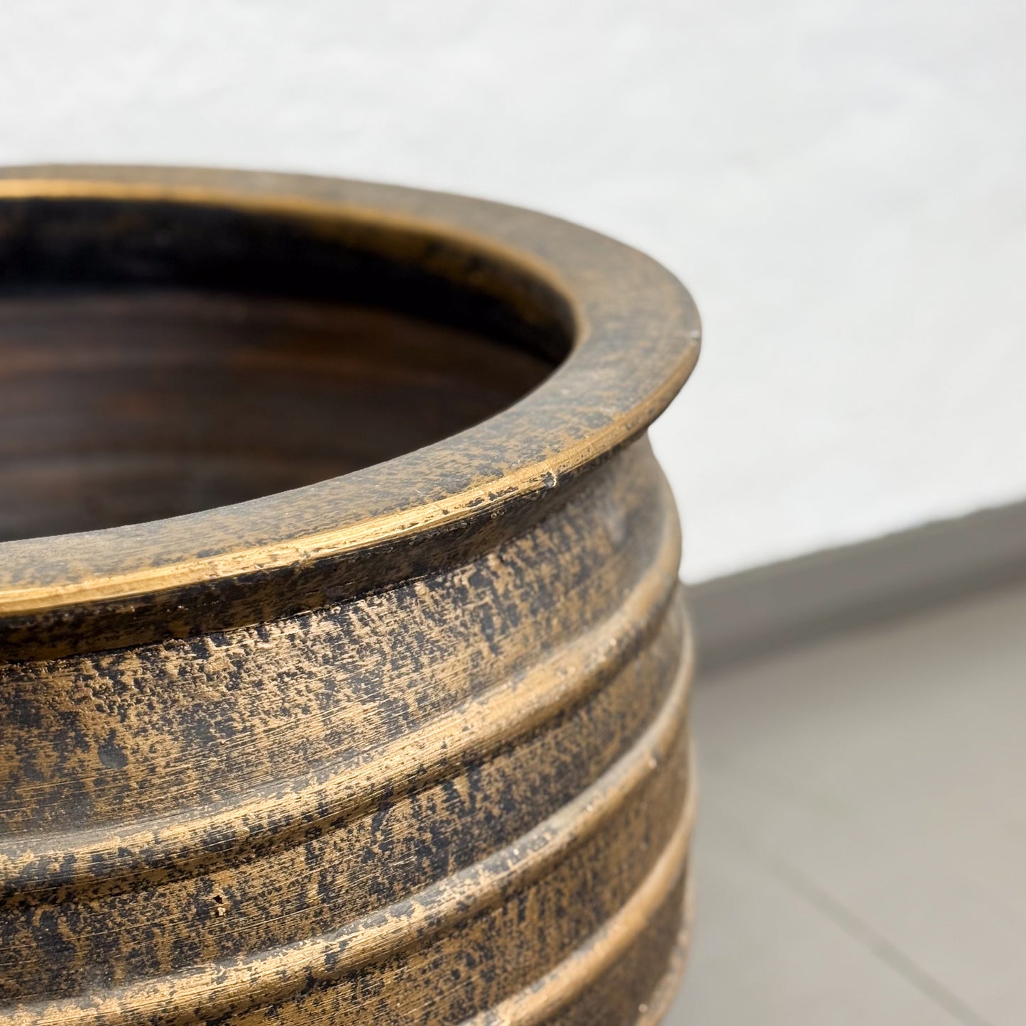 Ribbed Painted Pot