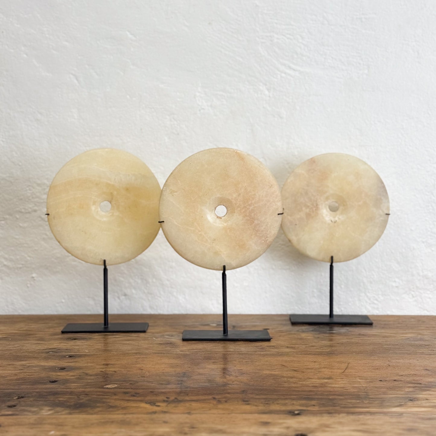 Small Onyx Disc on Stand