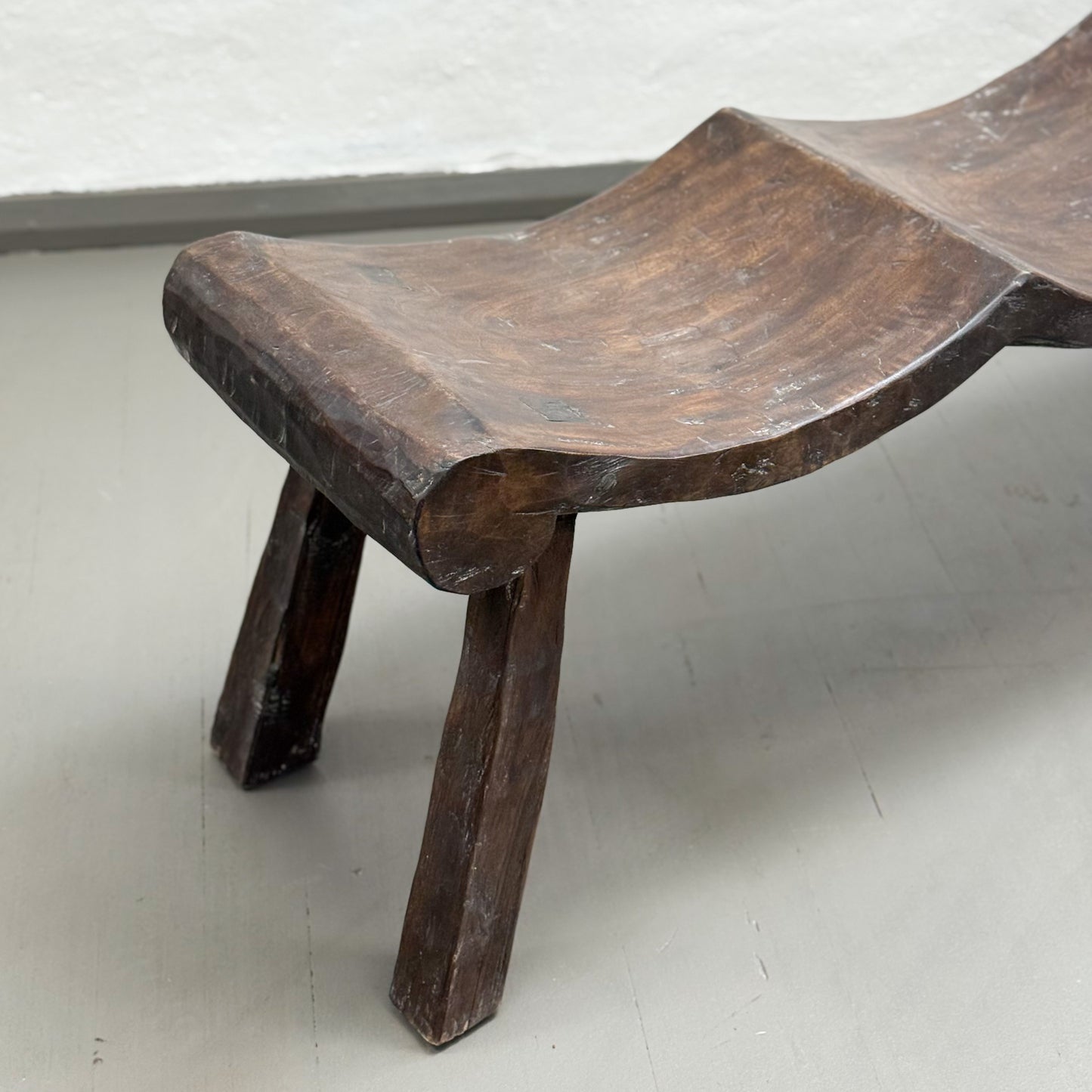 4 Seat Carved Wave Bench