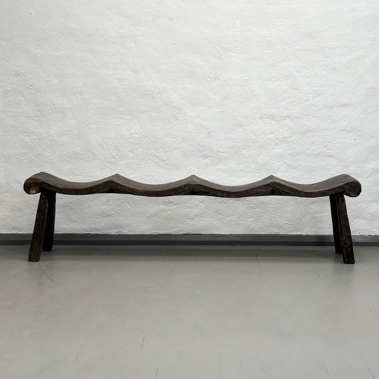 4 Seat Carved Wave Bench