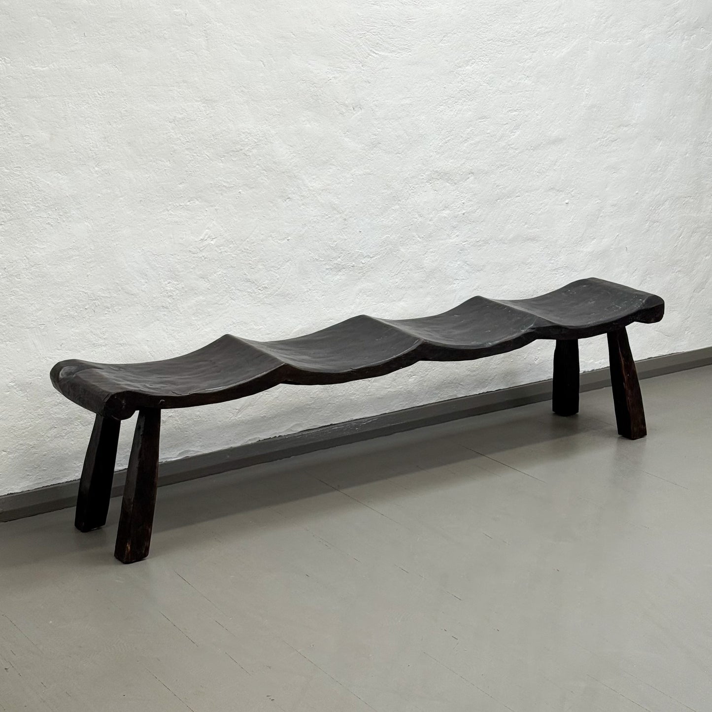Dark 4 Seat Carved Wave Bench