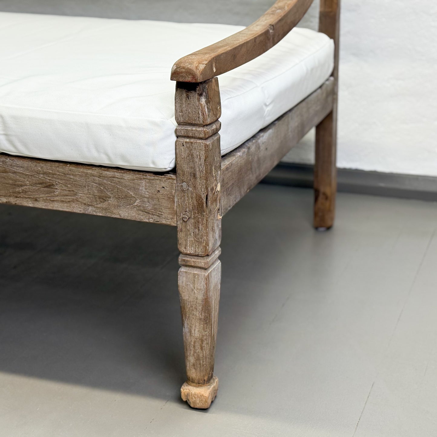 Simple Vintage Teak Daybed