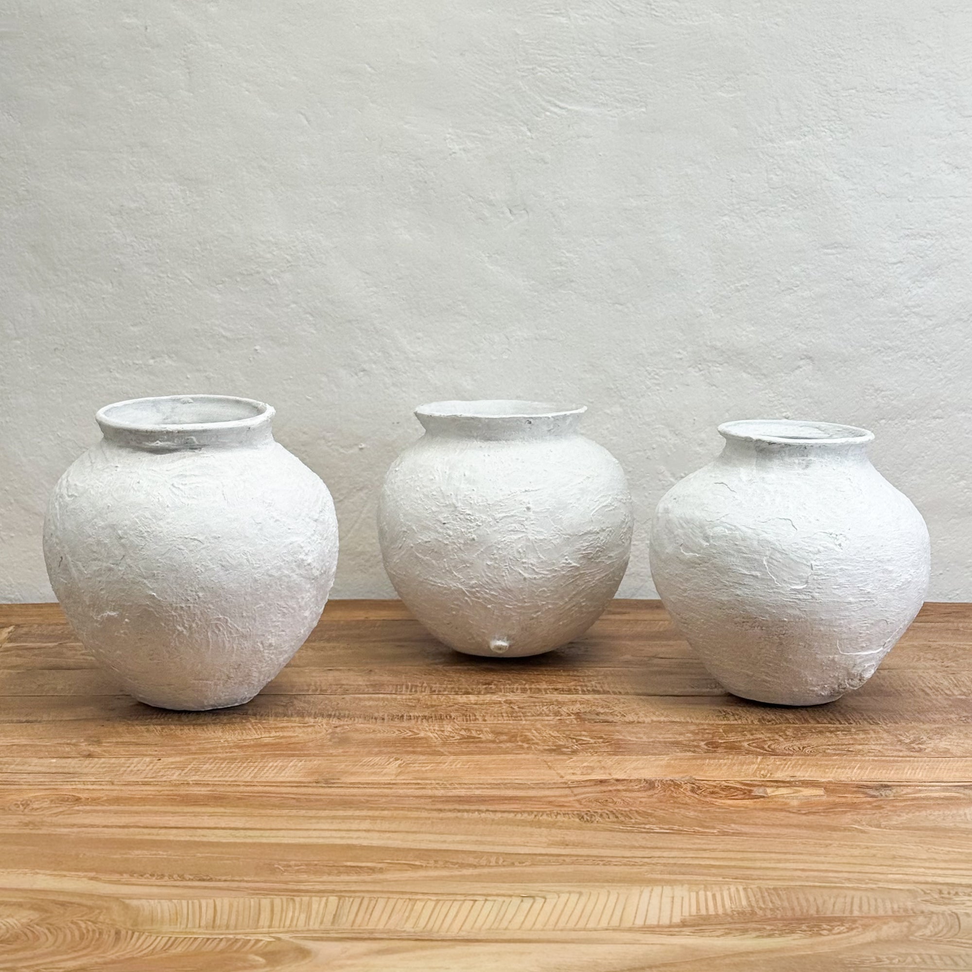 White Spherical Terracotta Pot I