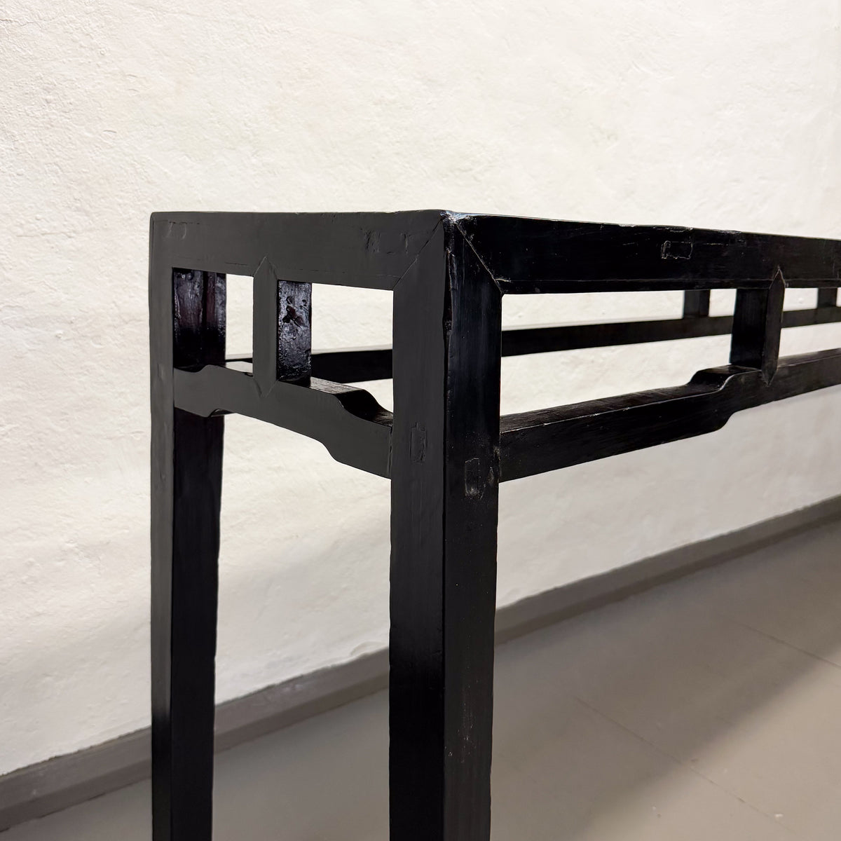 Vintage Chinese Black Timber Console Table