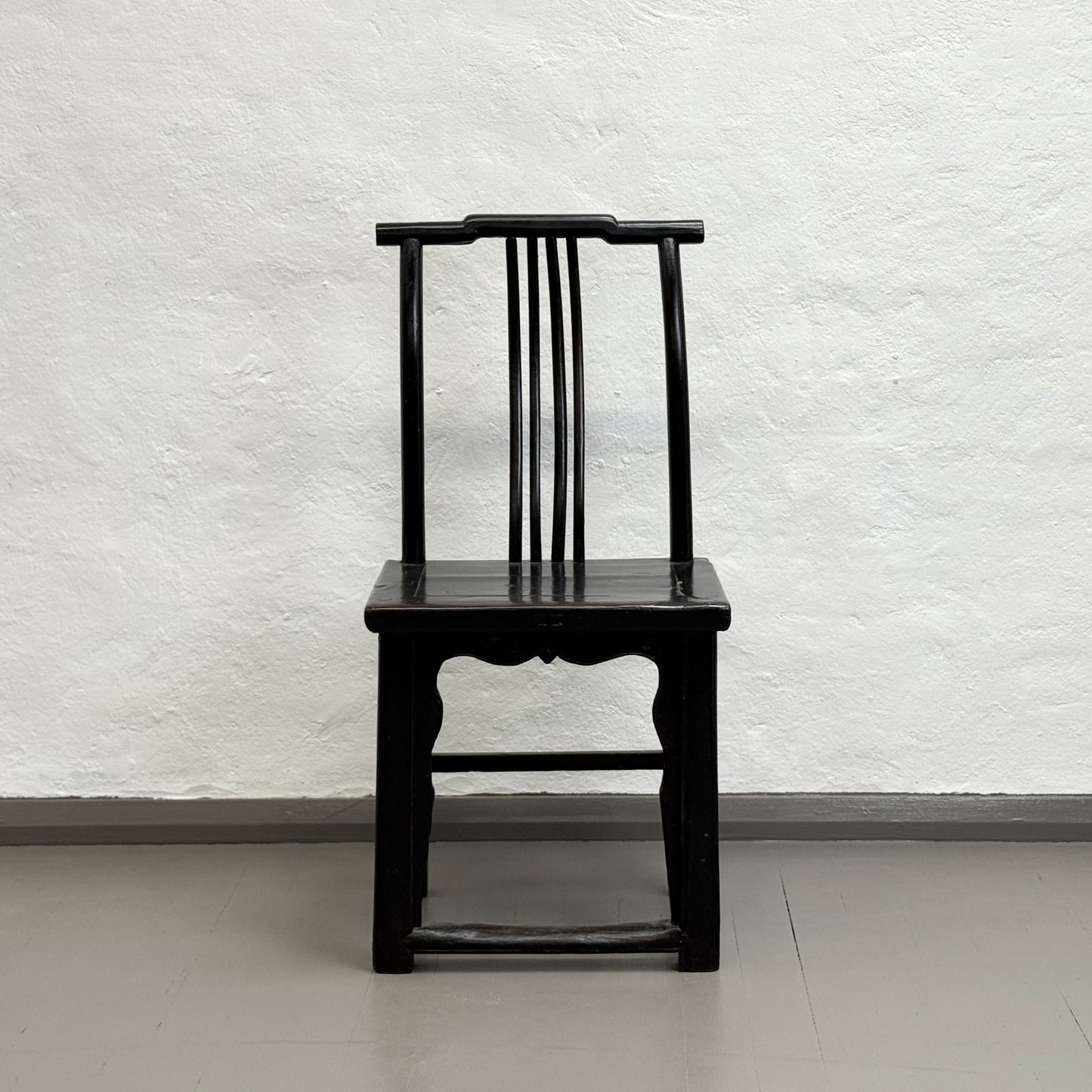 Southern Style Armless Lacquered Chair