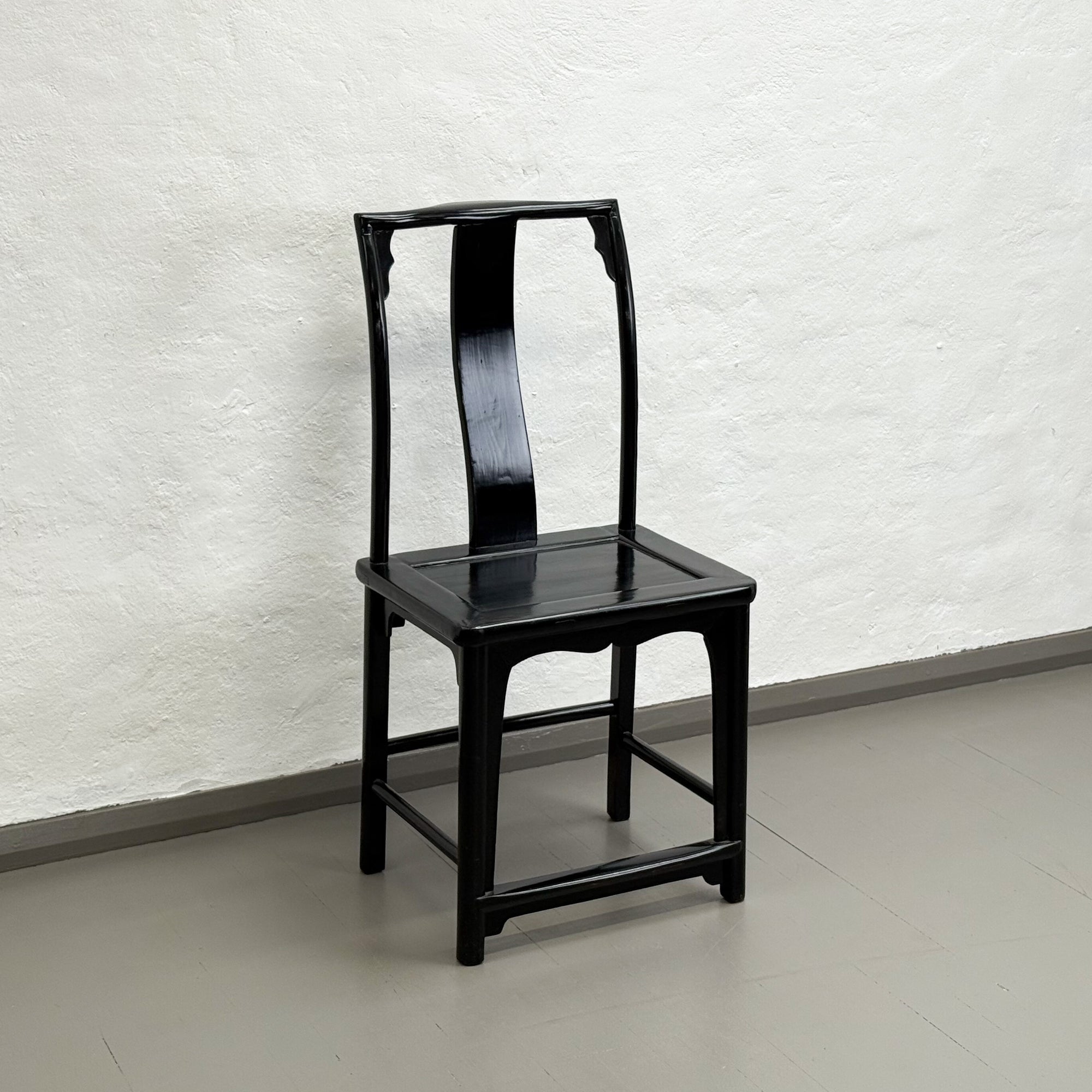 Southern Style Yoke Back Chair