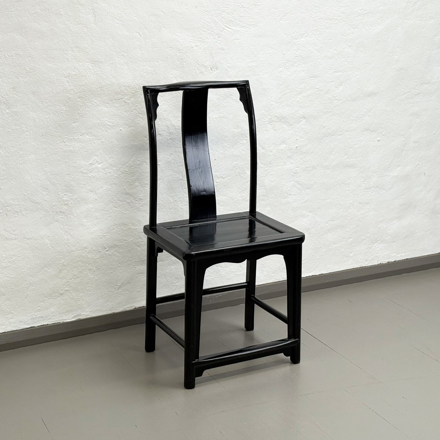 Southern Style Yoke Back Chair