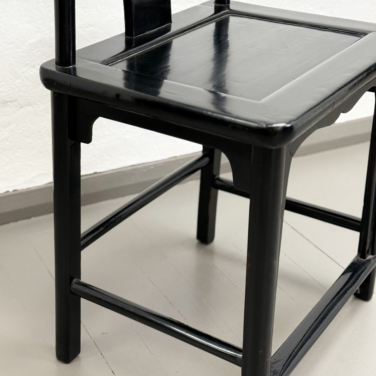 Southern Style Yoke Back Chair