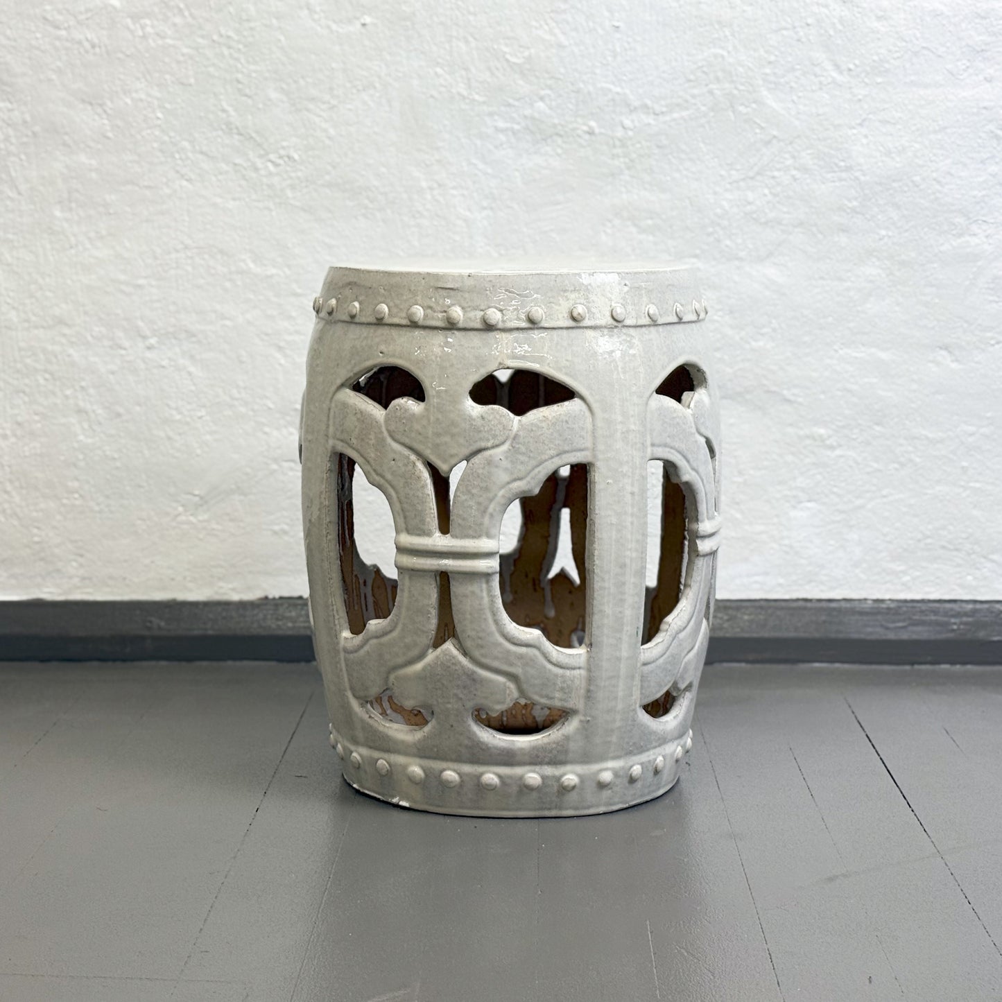 Round Ceramic Fret Stool