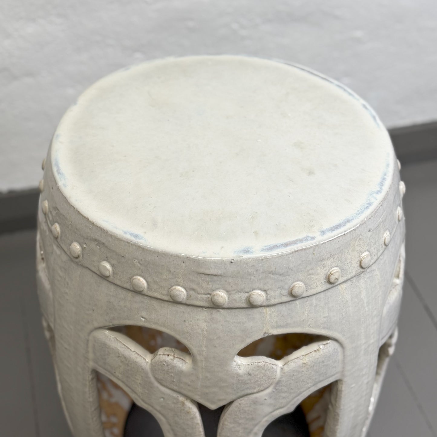 Round Ceramic Fret Stool