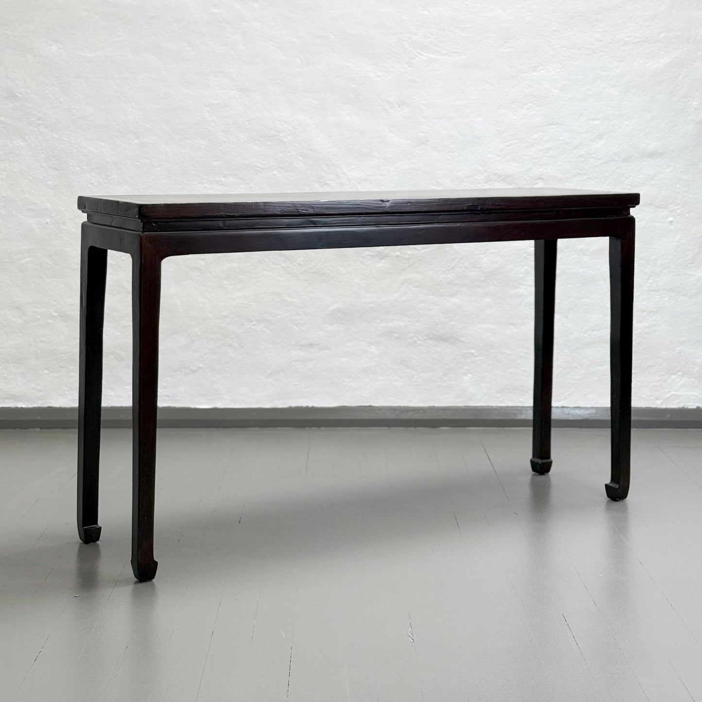 Vintage Waisted Elm Console