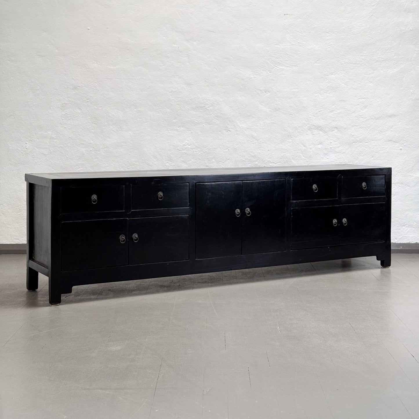 Low 6 Door Cabinet
