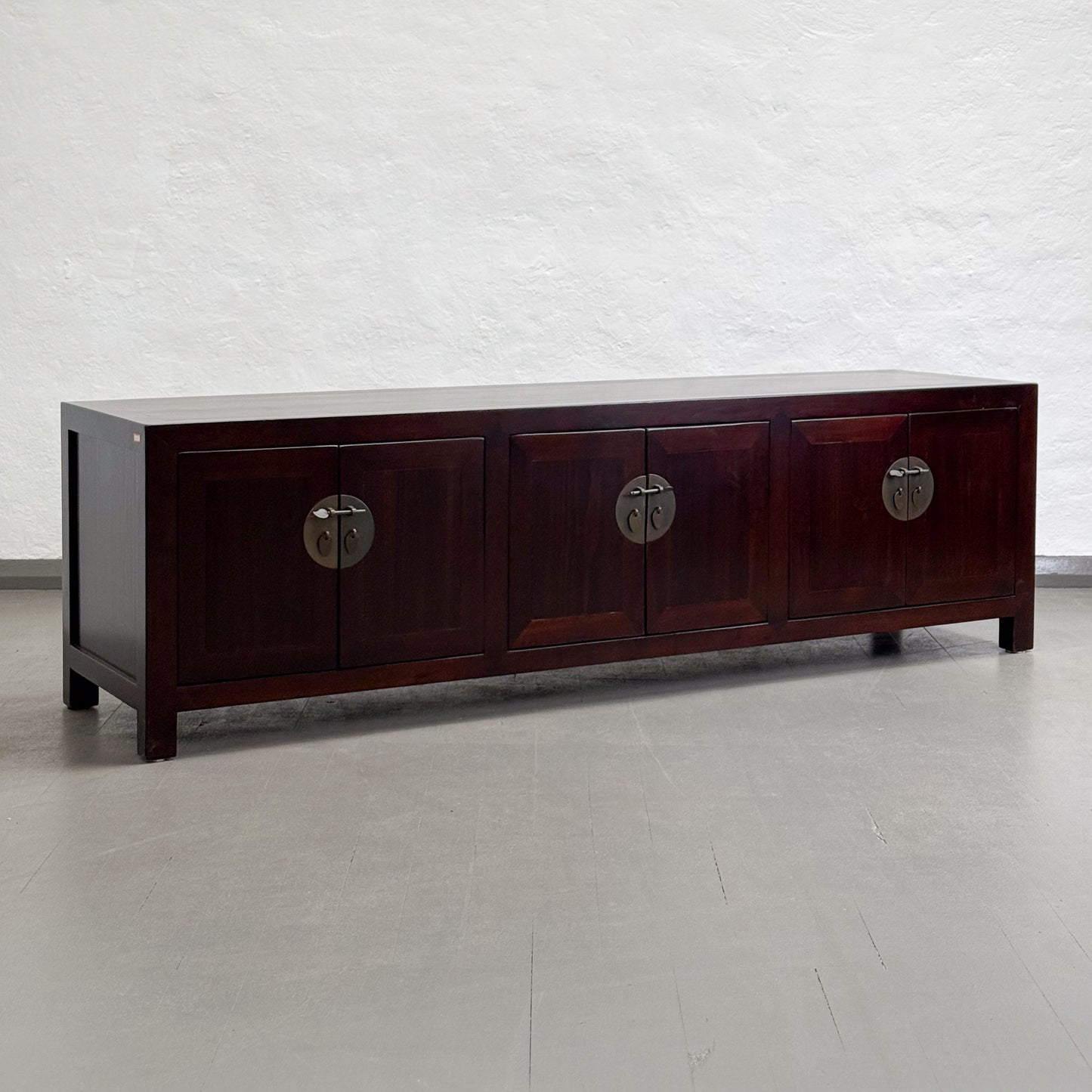 Simple Low Cabinet