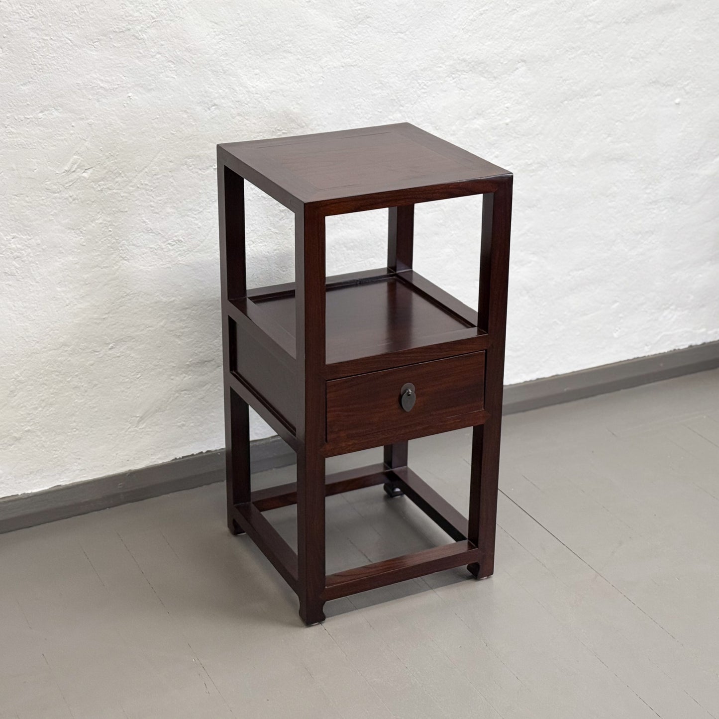 Vase Table with Drawer
