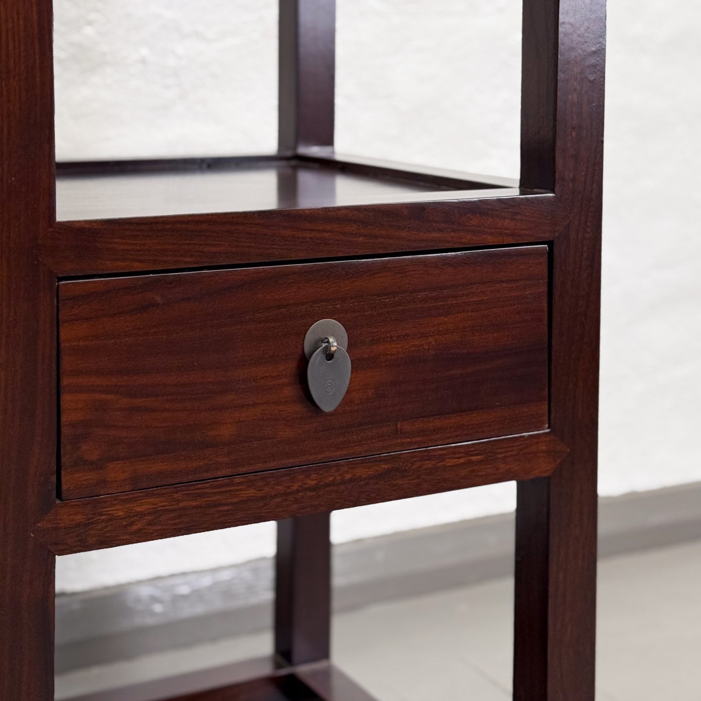 Vase Table with Drawer