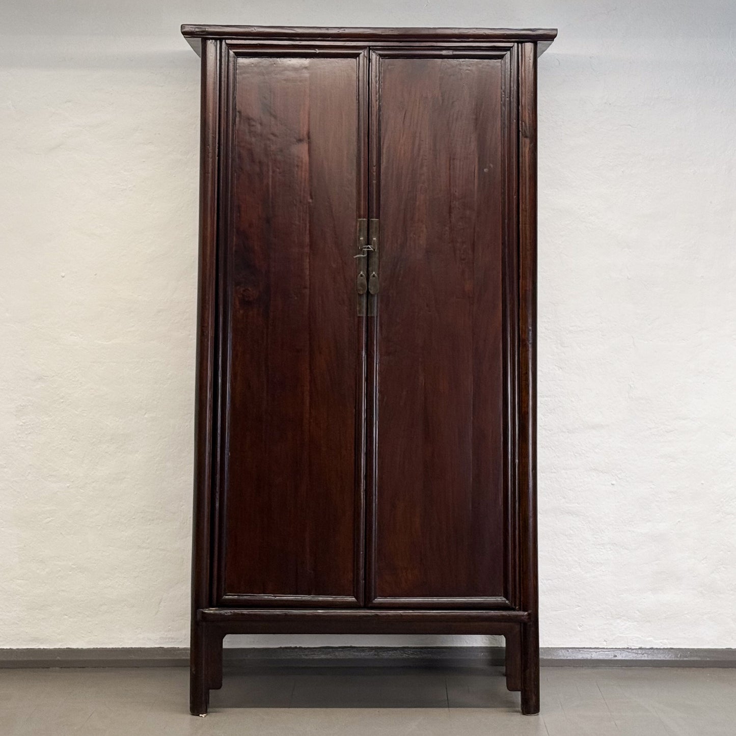 Vintage Tapered Elm Cupboard