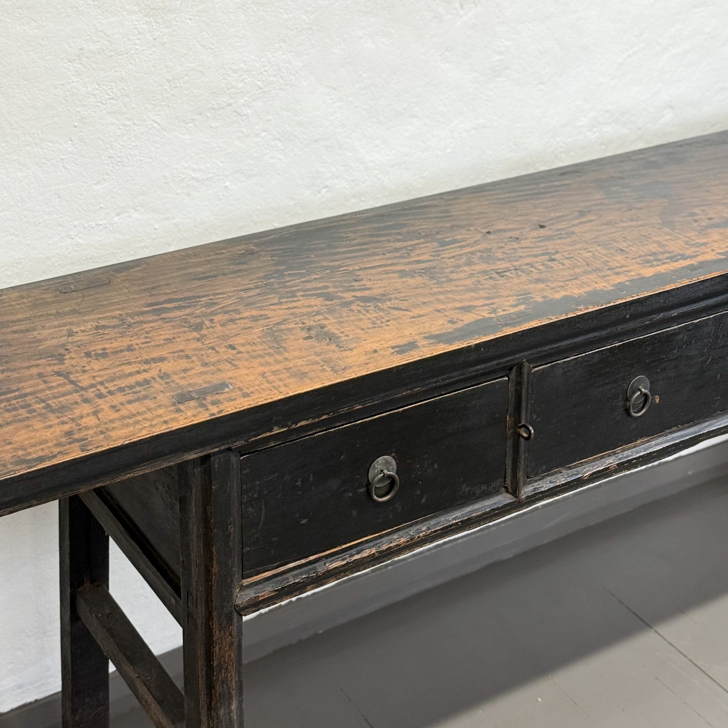 Distressed 4 Drawer Elm Console Table