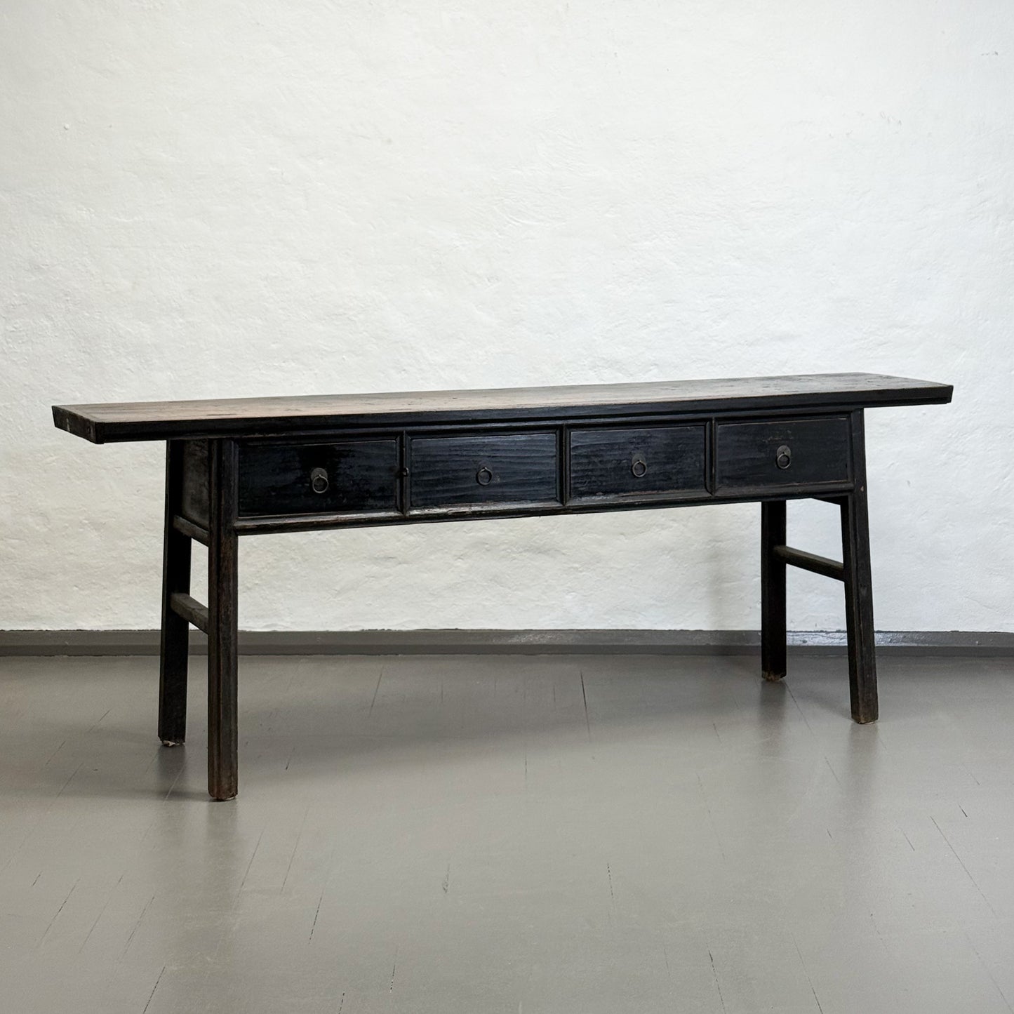 Distressed 4 Drawer Elm Console Table