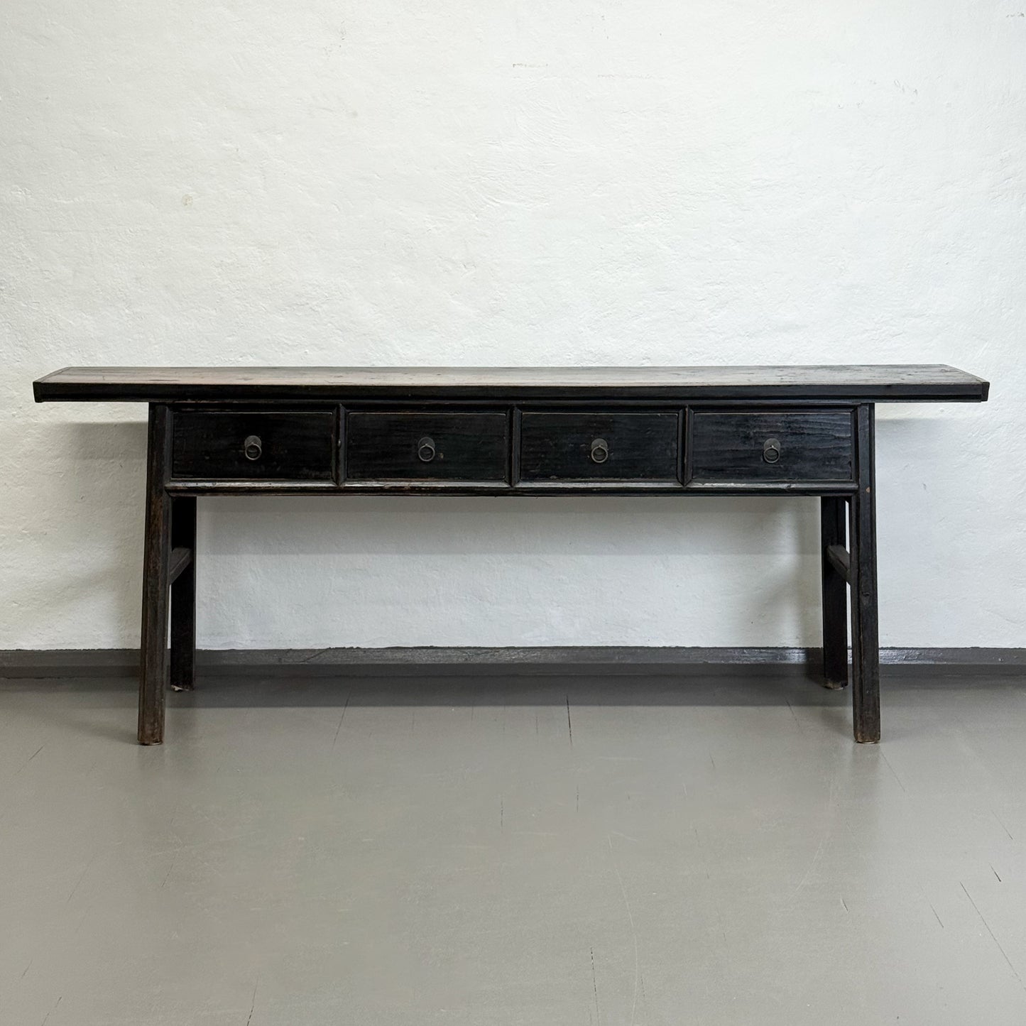 Distressed 4 Drawer Elm Console Table